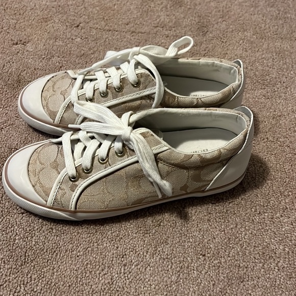 EUC Coach sneakers - Picture 5 of 6